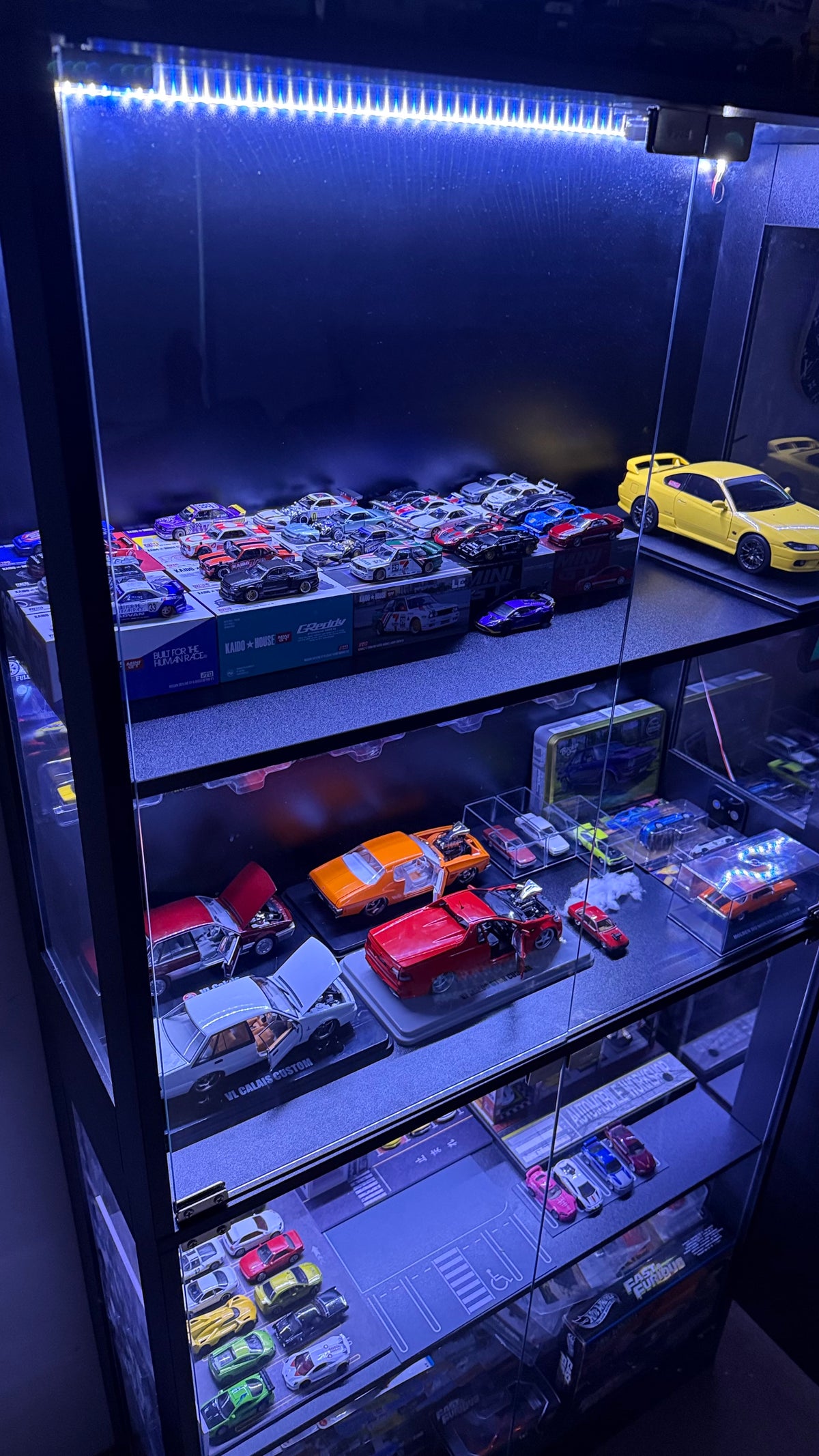 Kased 170 Display Cabinet
